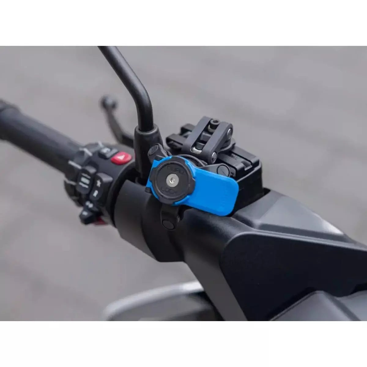 Support Téléphone Quad Lock Moto Scooter Bocal Liquide De Frein